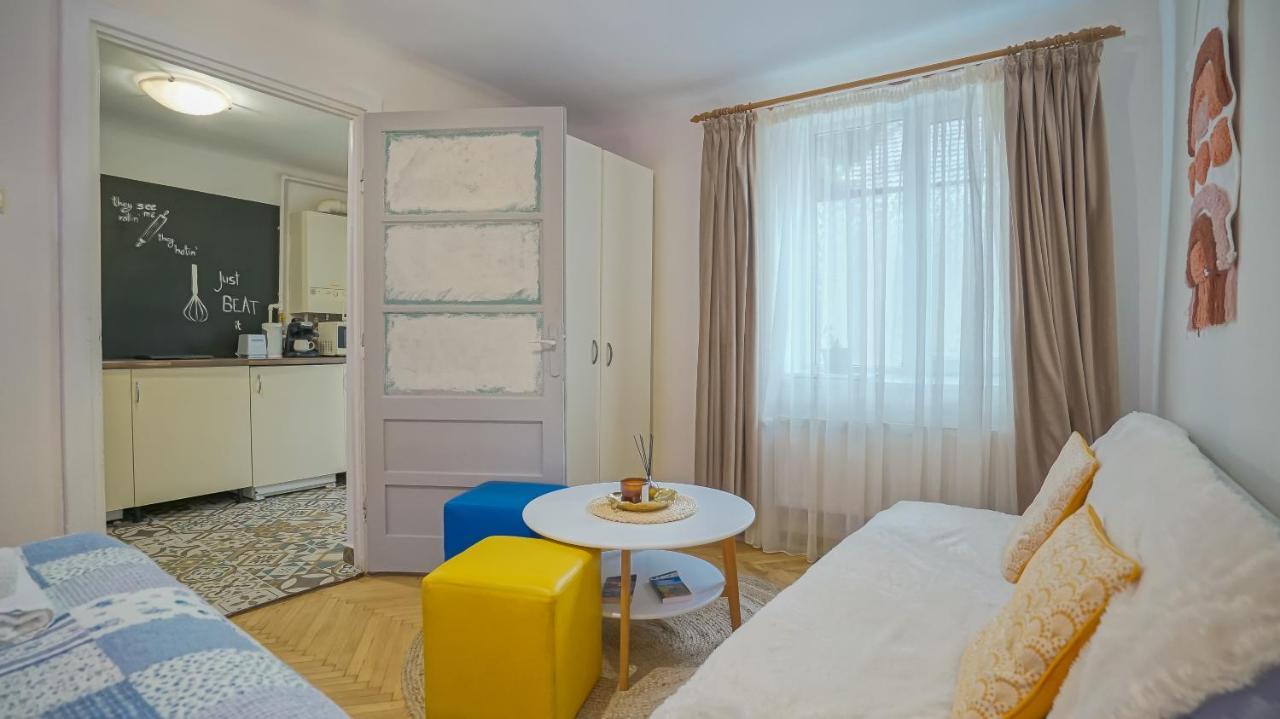 Old Town City Center Apartments Brassó Kültér fotó