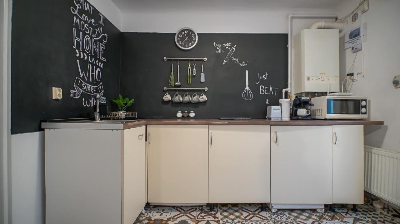 Old Town City Center Apartments Brassó Kültér fotó