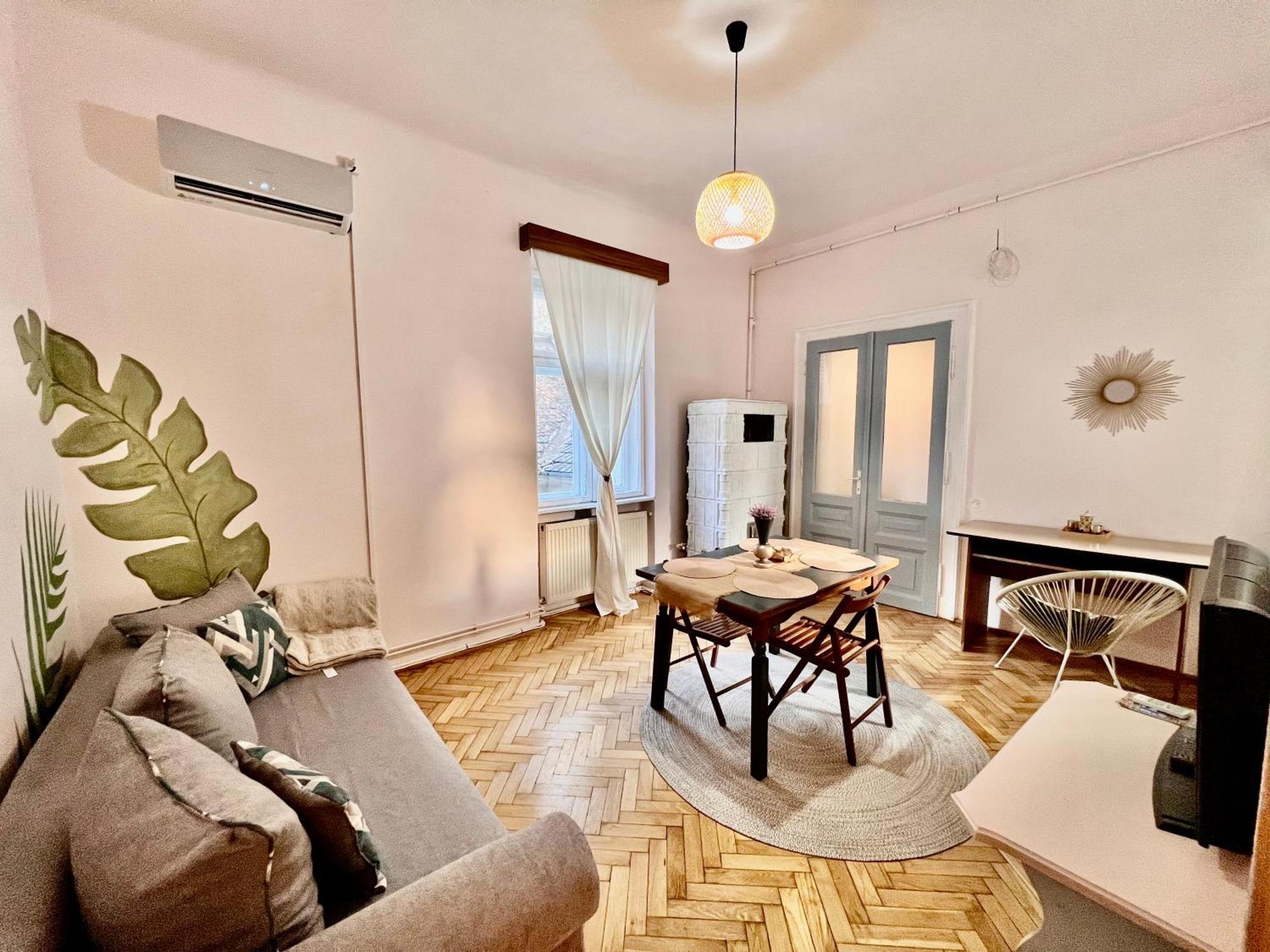 Old Town City Center Apartments Brassó Kültér fotó